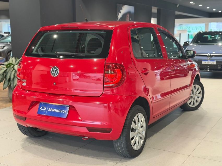 volkswagen fox 1.0 mi trend 8v flex 4p manual 201213