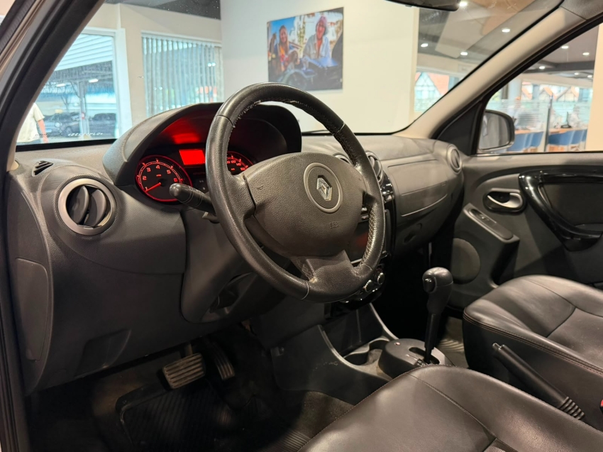renault sandero 1.6 stepway 16v flex 4p automatico 20136