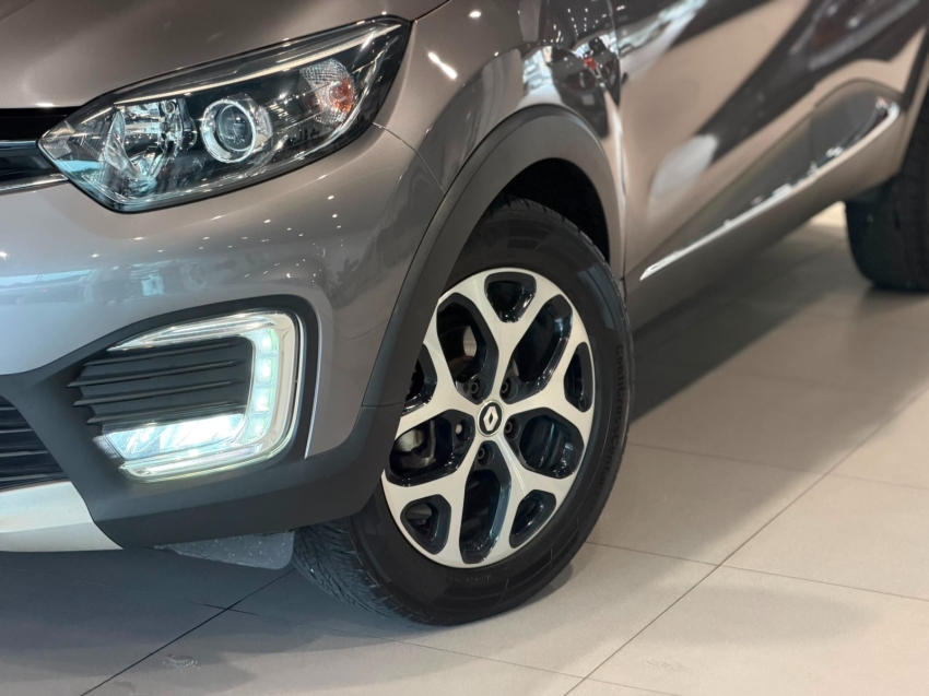 renault captur 1.6 16v sce flex bose x-tronic 4p automatico 20214