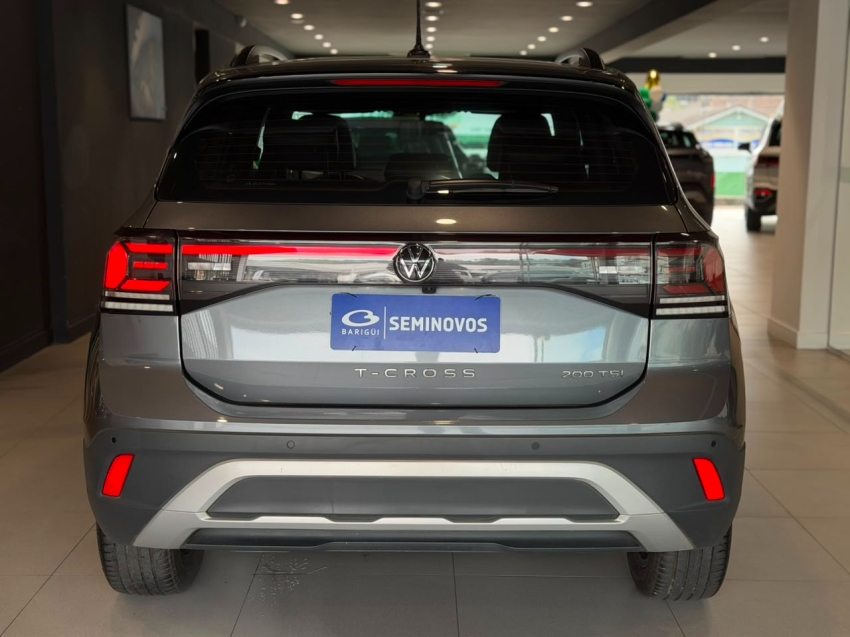 volkswagen t-cross 1.0 200 tsi total flex comfortline automatico 4p 202518