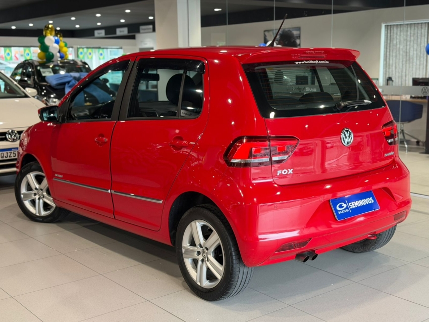 volkswagen fox 1.6 mi highline 8v flex 4p automatizado semiautomatico 201514