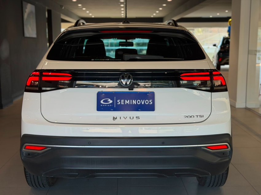 volkswagen nivus 1.0 200 tsi total flex comfortline automatico 4p 202416