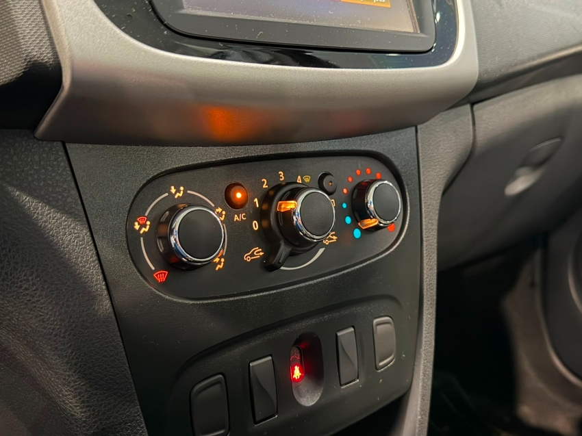 renault sandero 1.0 12v sce flex expression manual 4p 20189
