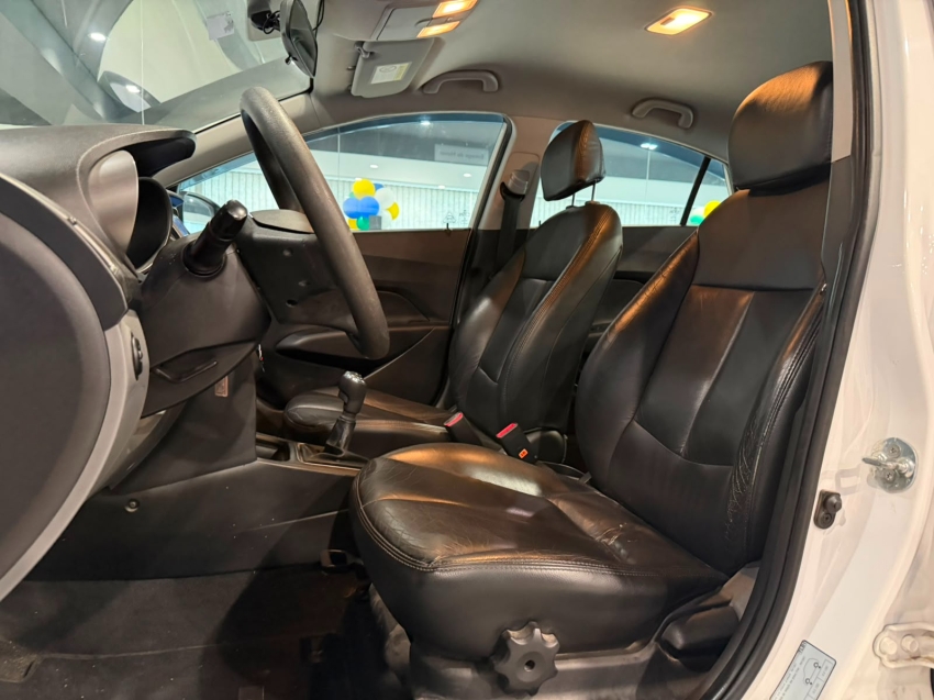 hyundai hb20s 1.6 comfort plus 16v flex 4p manual 20155