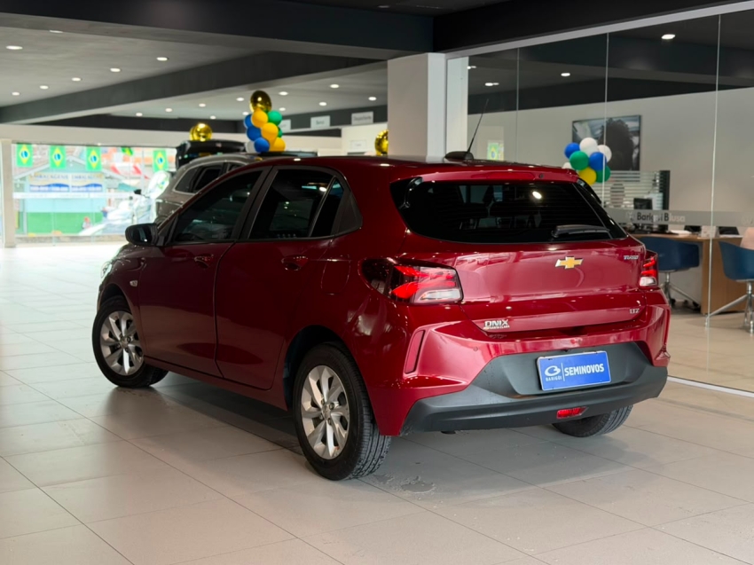 chevrolet onix 1.0 turbo flex plus automatico 4p 202014