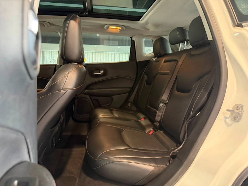 jeep compass 2.0 16v flex longitude automatico 4p 201815