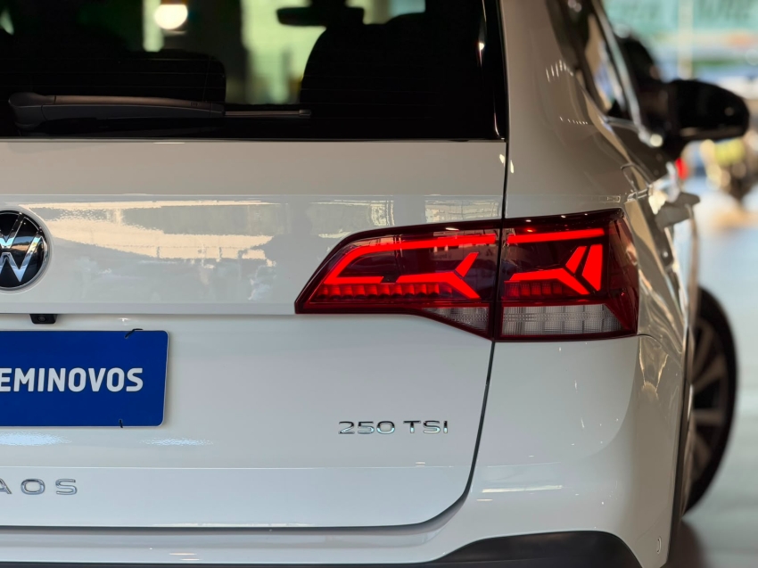volkswagen taos 1.4 250 tsi total flex highline automatico 4p 202319