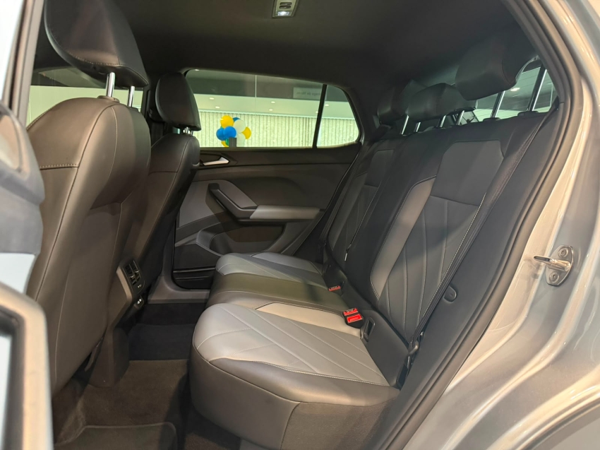 volkswagen t-cross 1.0 200 tsi total flex comfortline automatico 4p 202514