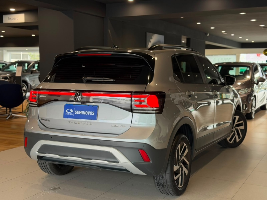 volkswagen t-cross 1.0 200 tsi total flex comfortline automatico 4p 202517