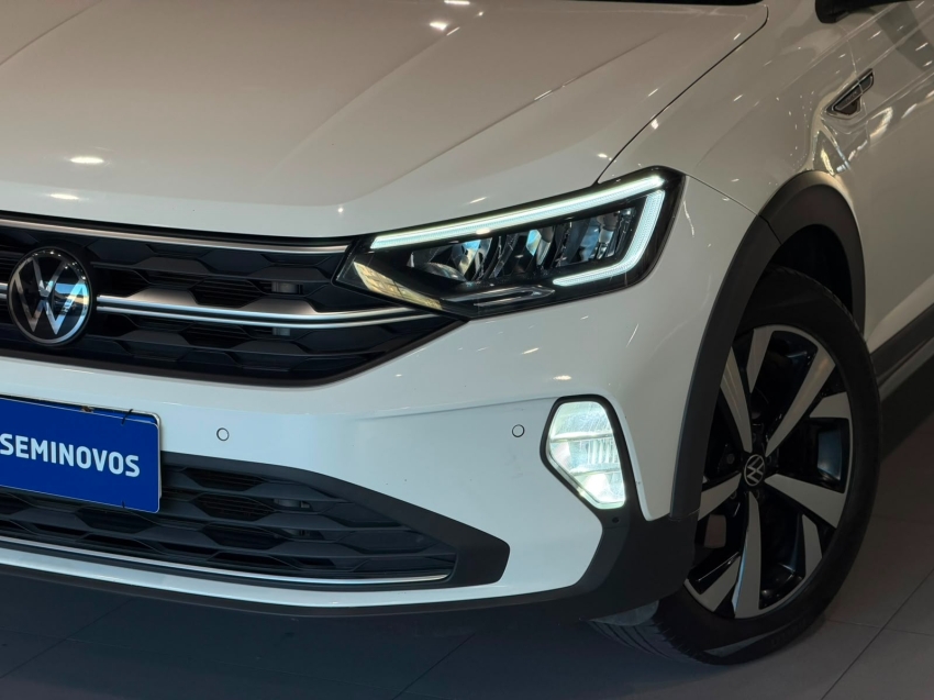 volkswagen nivus 1.0 200 tsi total flex highline automatico 4p 20243