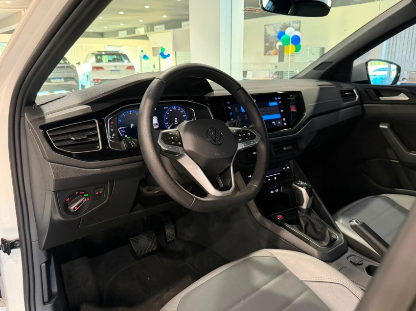volkswagen nivus 1.0 200 tsi total flex highline automatico 4p 20246