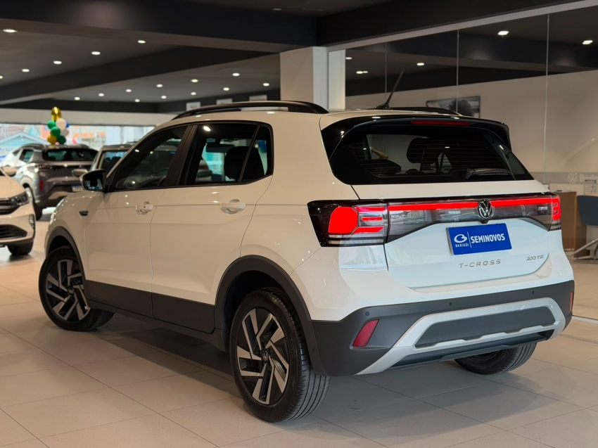 volkswagen t-cross 1.0 200 tsi total flex comfortline automatico 4p manual 202510