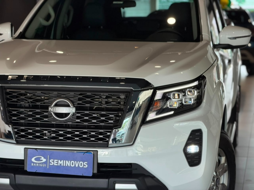 nissan frontier 2.3 16v turbo diesel xe cd 4x4 automatico 4p 20253