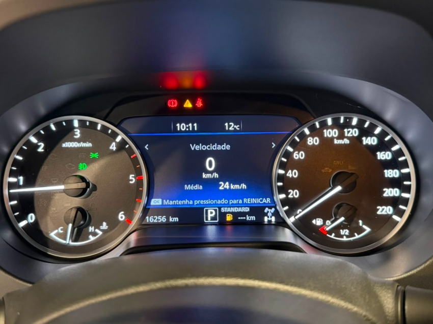 nissan frontier 2.3 16v turbo diesel xe cd 4x4 automatico 4p 202510