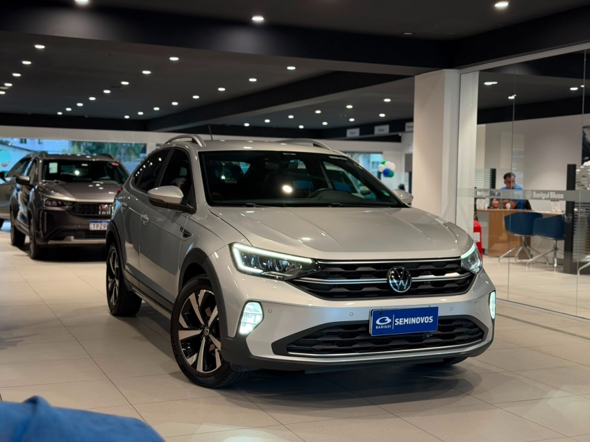 volkswagen nivus 1.0 200 tsi total flex highline automatico 4p 20210