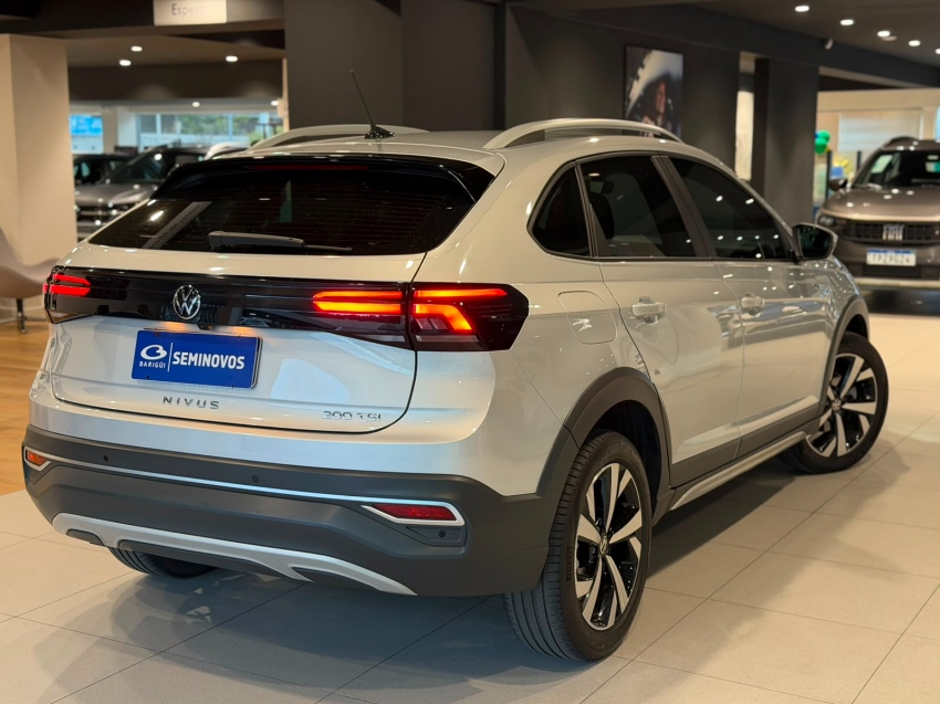 volkswagen nivus 1.0 200 tsi total flex highline automatico 4p 202120