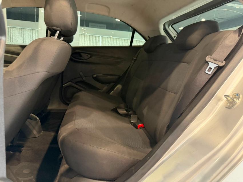 chevrolet onix 1.0 mpfi joy 8v flex 4p manual 201810