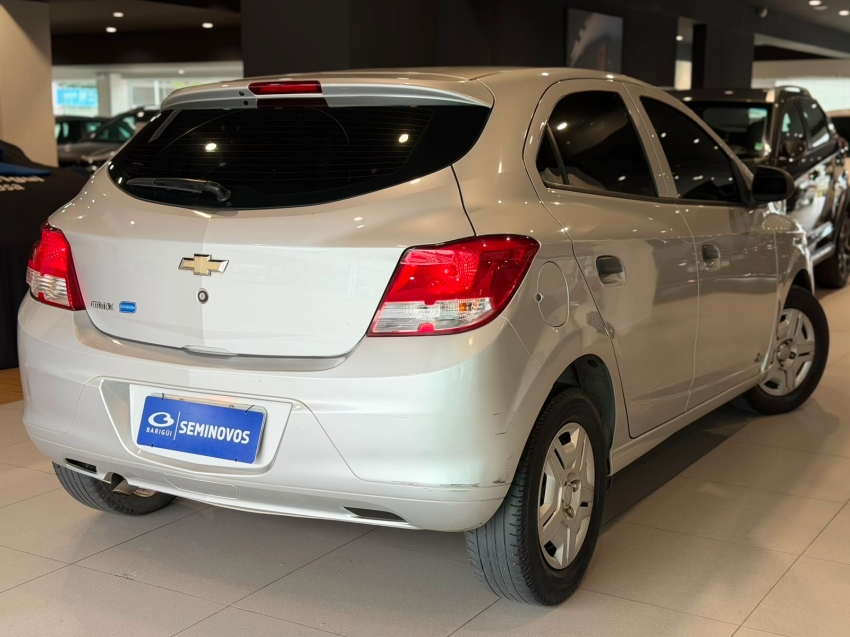 chevrolet onix 1.0 mpfi joy 8v flex 4p manual 201813