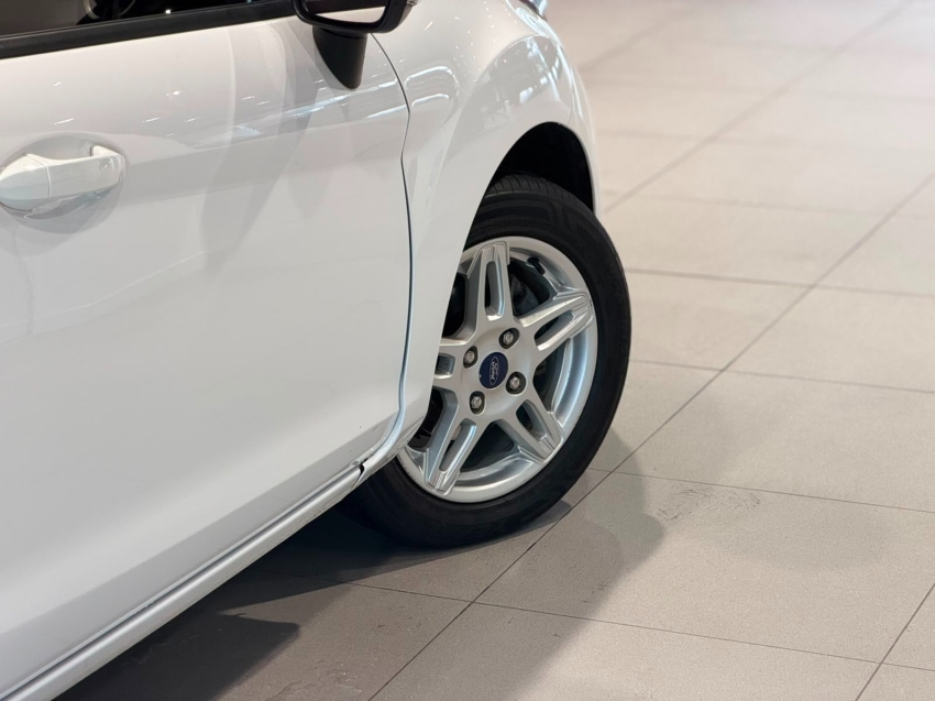 ford fiesta 1.6 ti-vct flex se plus powershift 4p semiautomatico 20183