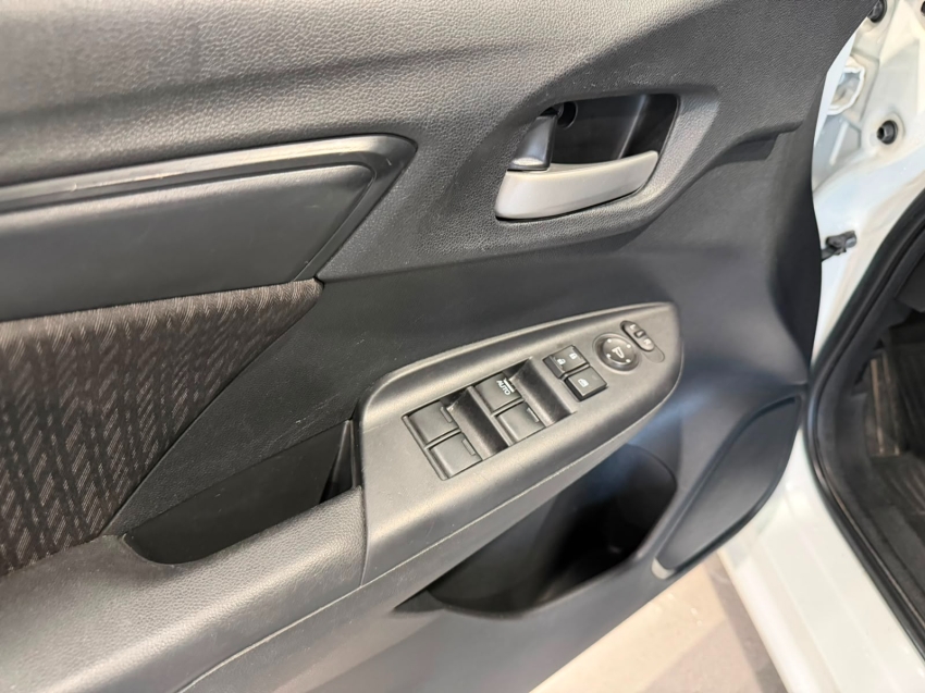 honda fit 1.5 personal 16v flex 4p automatico 20204
