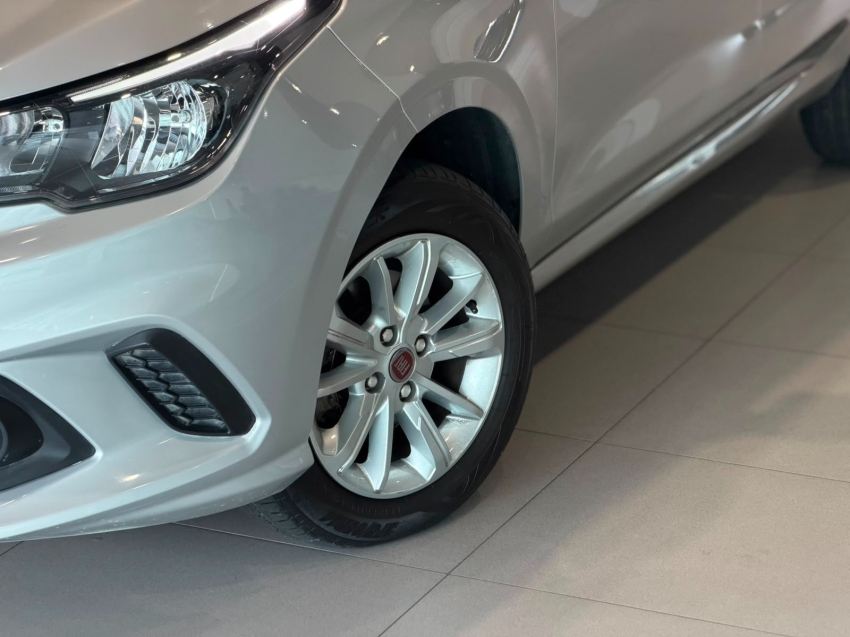 fiat argo 1.3 firefly flex drive gsr 4p semiautomatico 20203