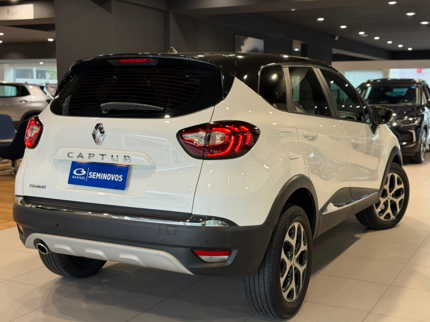 renault captur 1.6 16v sce flex bose x-tronic 4p automatico 202121