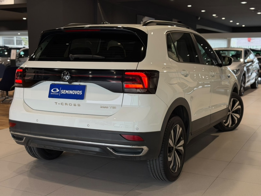volkswagen t-cross 1.0 200 tsi total flex comfortline automatico 4p 202418