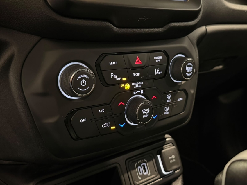 jeep renegade 1.3 t270 turbo flex longitude at6 4p automatico 202411