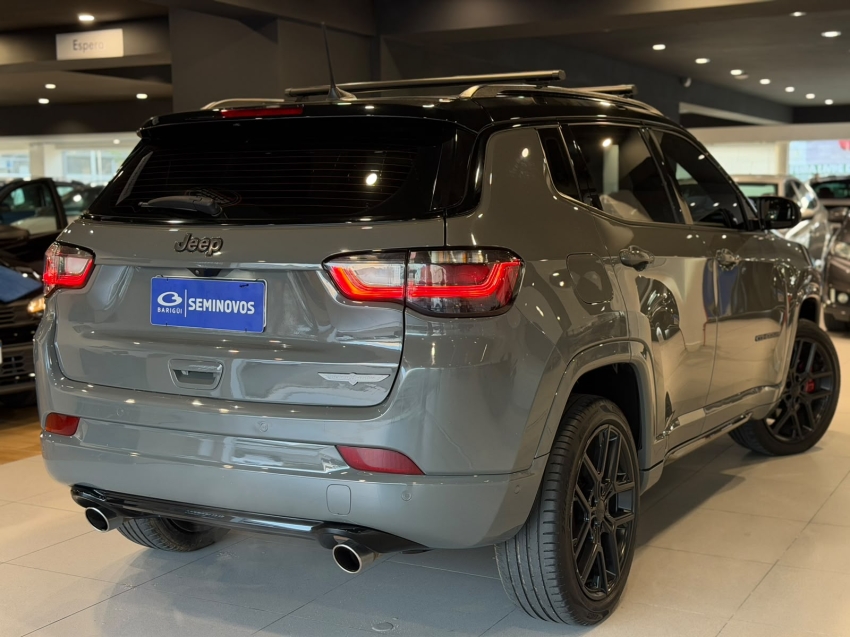 jeep compass 2.0 hurricane 4 turbo gasolina blackhawk at9 4p automatico 202521