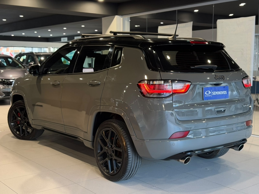 jeep compass 2.0 hurricane 4 turbo gasolina blackhawk at9 4p automatico 202517