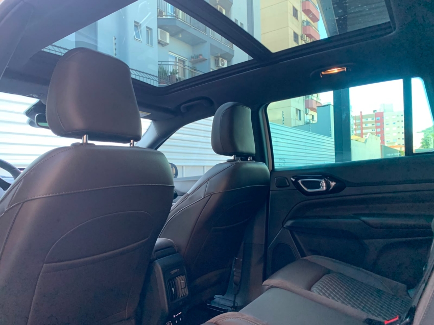 jeep commander 2.0 td380 turbo diesel overland at9 4p automatico 202310