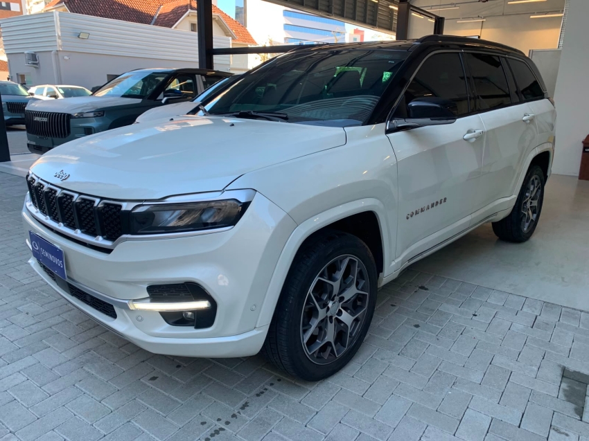 jeep commander 2.0 td380 turbo diesel overland at9 4p automatico 20231