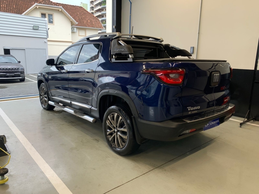 fiat toro 2.0 16v turbo diesel ranch 4wd at9 4p automatico 20233