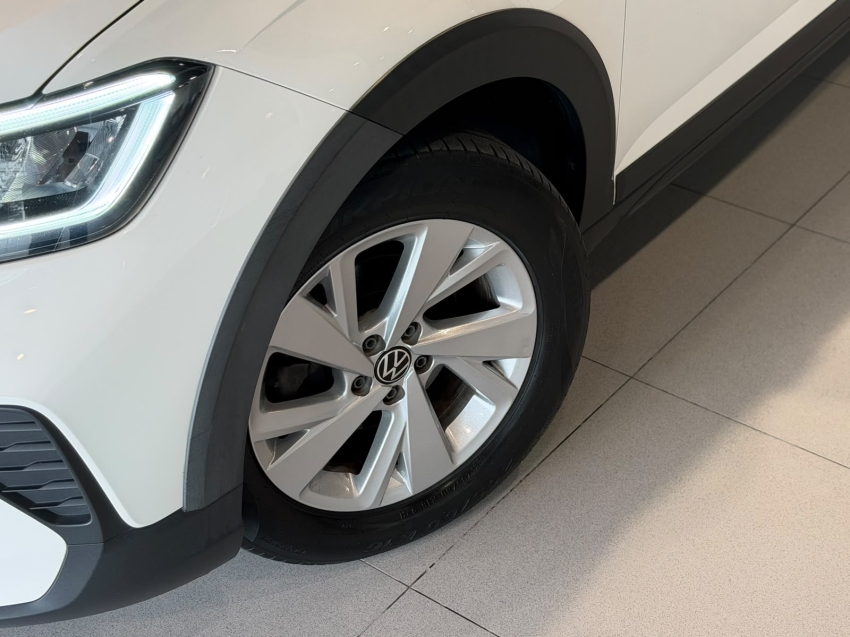 volkswagen nivus 1.0 200 tsi total flex comfortline automatico 4p 20233