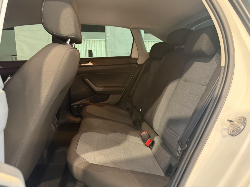 volkswagen nivus 1.0 200 tsi total flex comfortline automatico 4p 202312