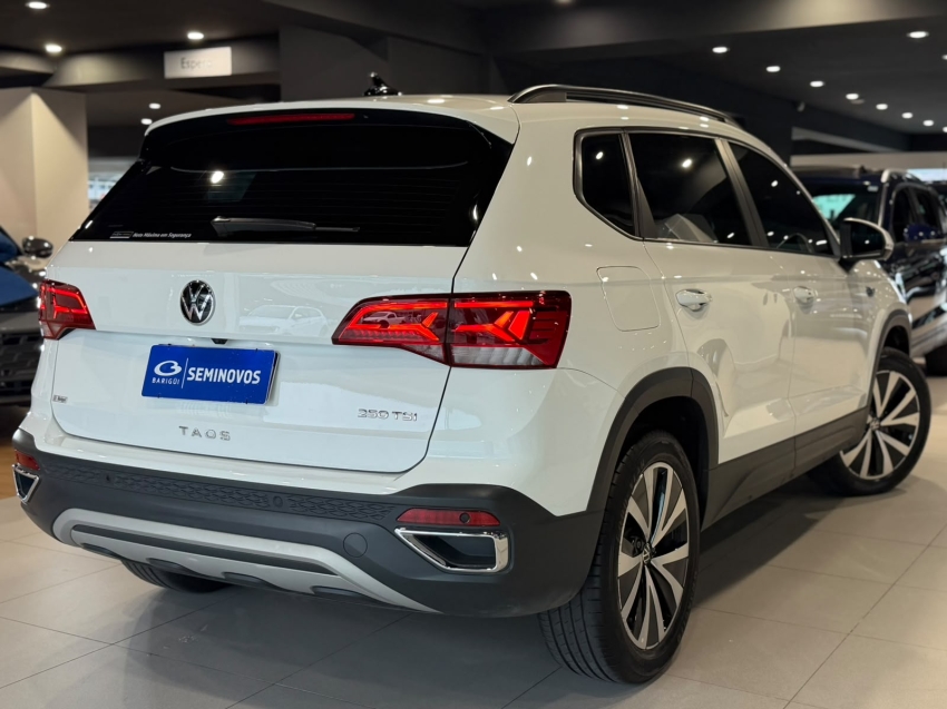 volkswagen taos 1.4 250 tsi total flex comfortline automatico 4p 202317