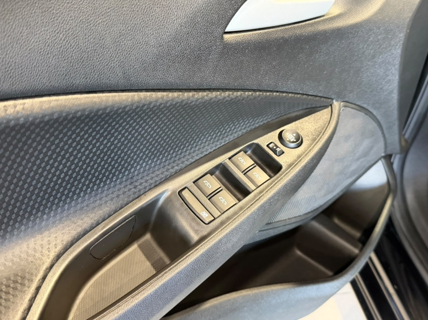 chevrolet onix 1.0 turbo flex ltz automatico 4p 20234