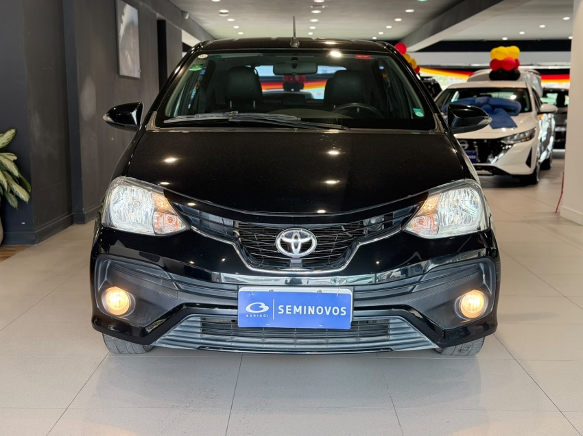 toyota etios 1.5 platinum 16v flex 4p automatico 20181
