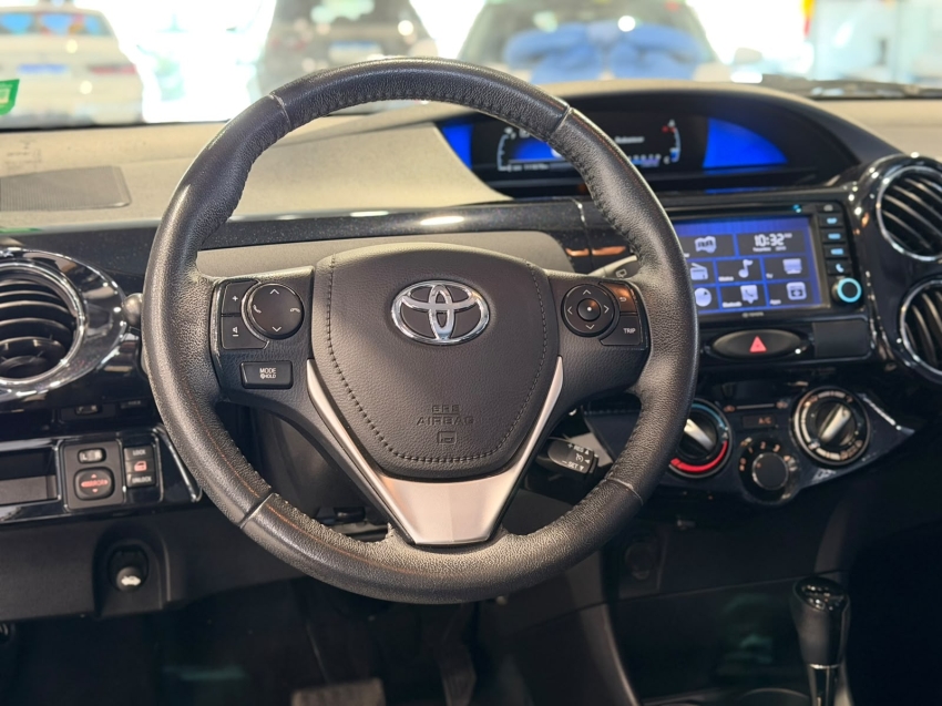 toyota etios 1.5 platinum 16v flex 4p automatico 20187