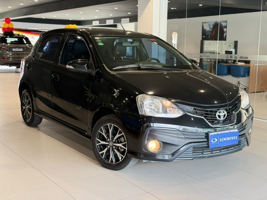 toyota etios 1.5 platinum 16v flex 4p automatico 20180