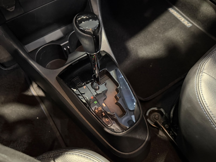 toyota etios 1.5 platinum 16v flex 4p automatico 201811
