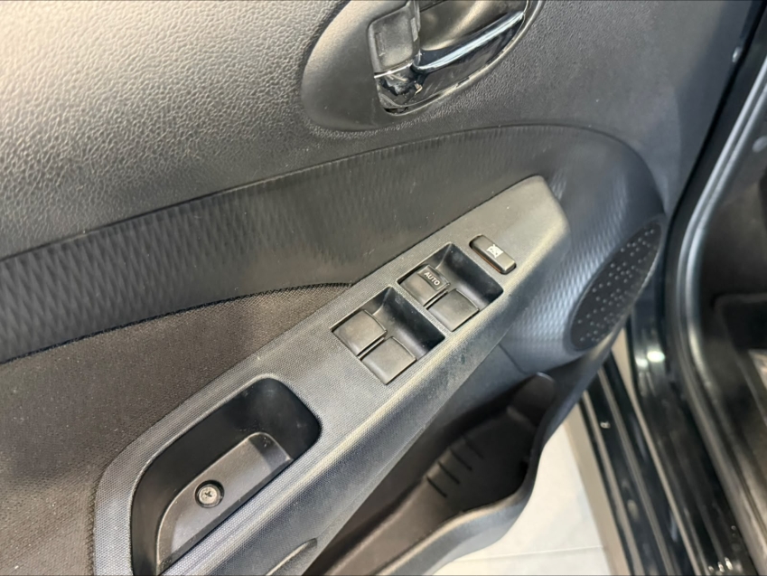 toyota etios 1.5 platinum 16v flex 4p automatico 20183