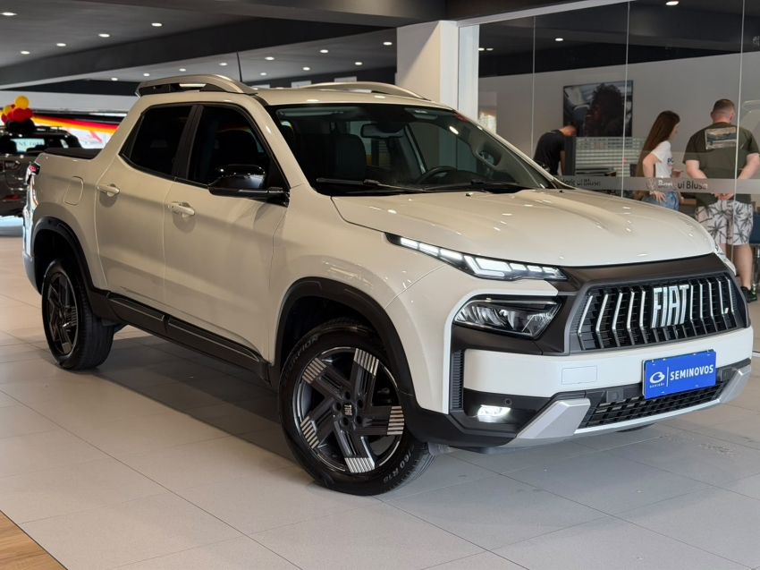 fiat toro 1.3 turbo 270 flex volcano at6 4p automatico 2026