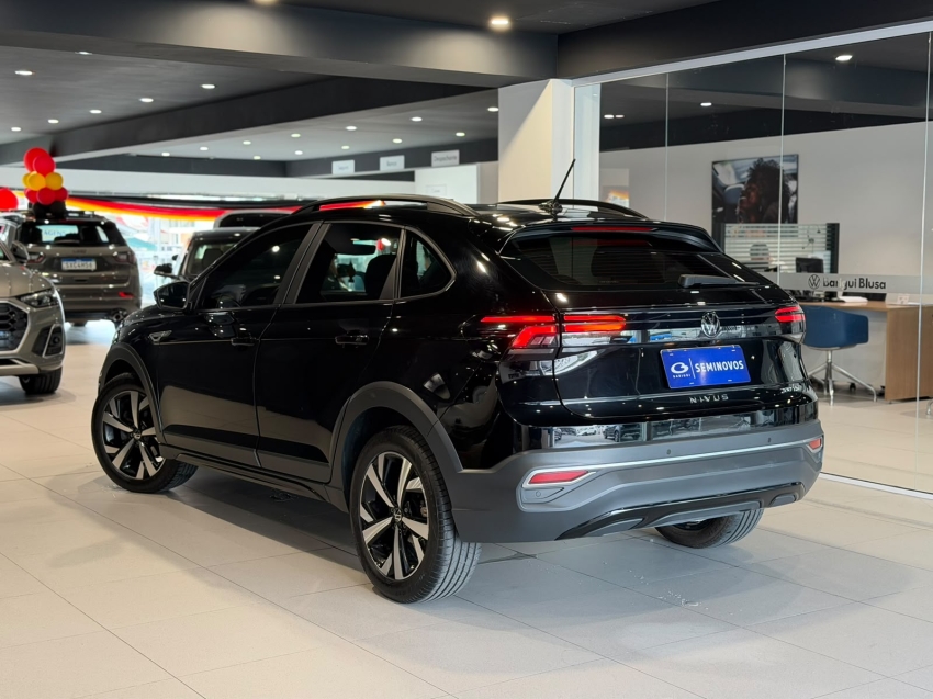 volkswagen nivus 1.0 200 tsi total flex highline automatico 4p 202114
