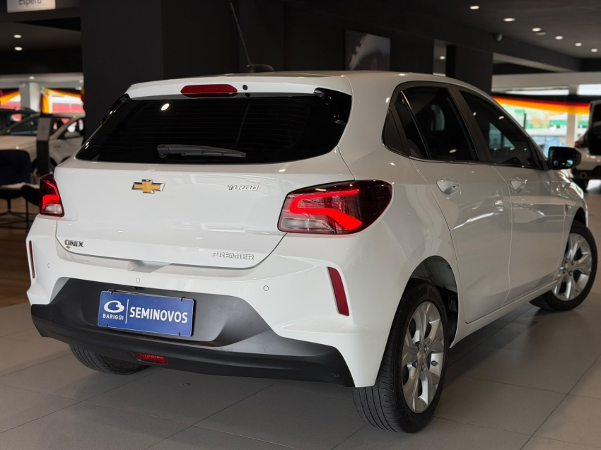 chevrolet onix 1.0 turbo flex premier automatico 4p 202015