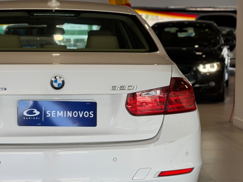 bmw 320i 2.0 16v turbo active flex 4p automatico gasolina 201517