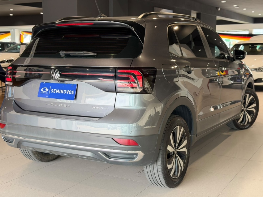 volkswagen t-cross 1.0 200 tsi total flex comfortline automatico 4p 202216