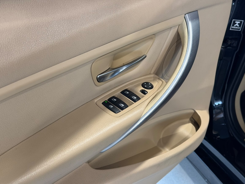 bmw 320i 2.0 16v turbo active flex 4p automatico gasolina 20154