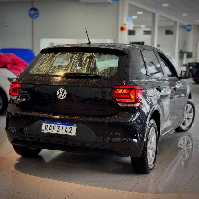 volkswagen polo 1.0 mpi total flex manual 2020