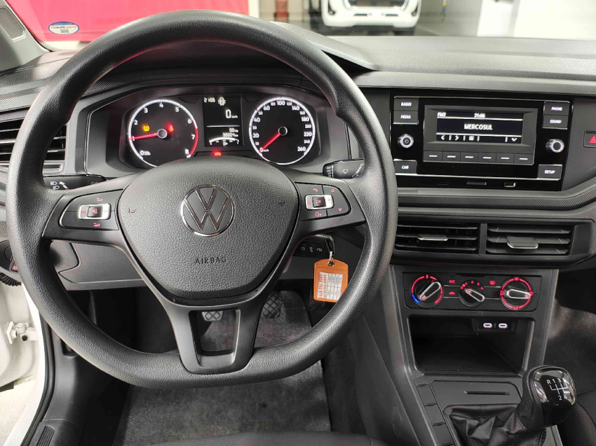 volkswagen polo 1.0 mpi track manual 2024